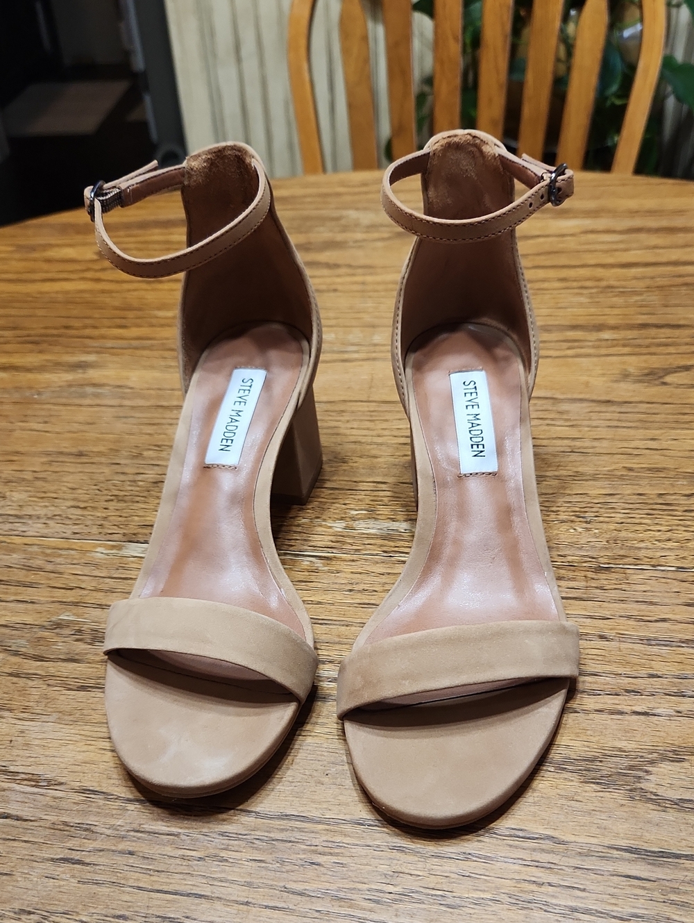 Steve Madden Nude/Tan Suede Ankle-Strap Block Heels Size 7